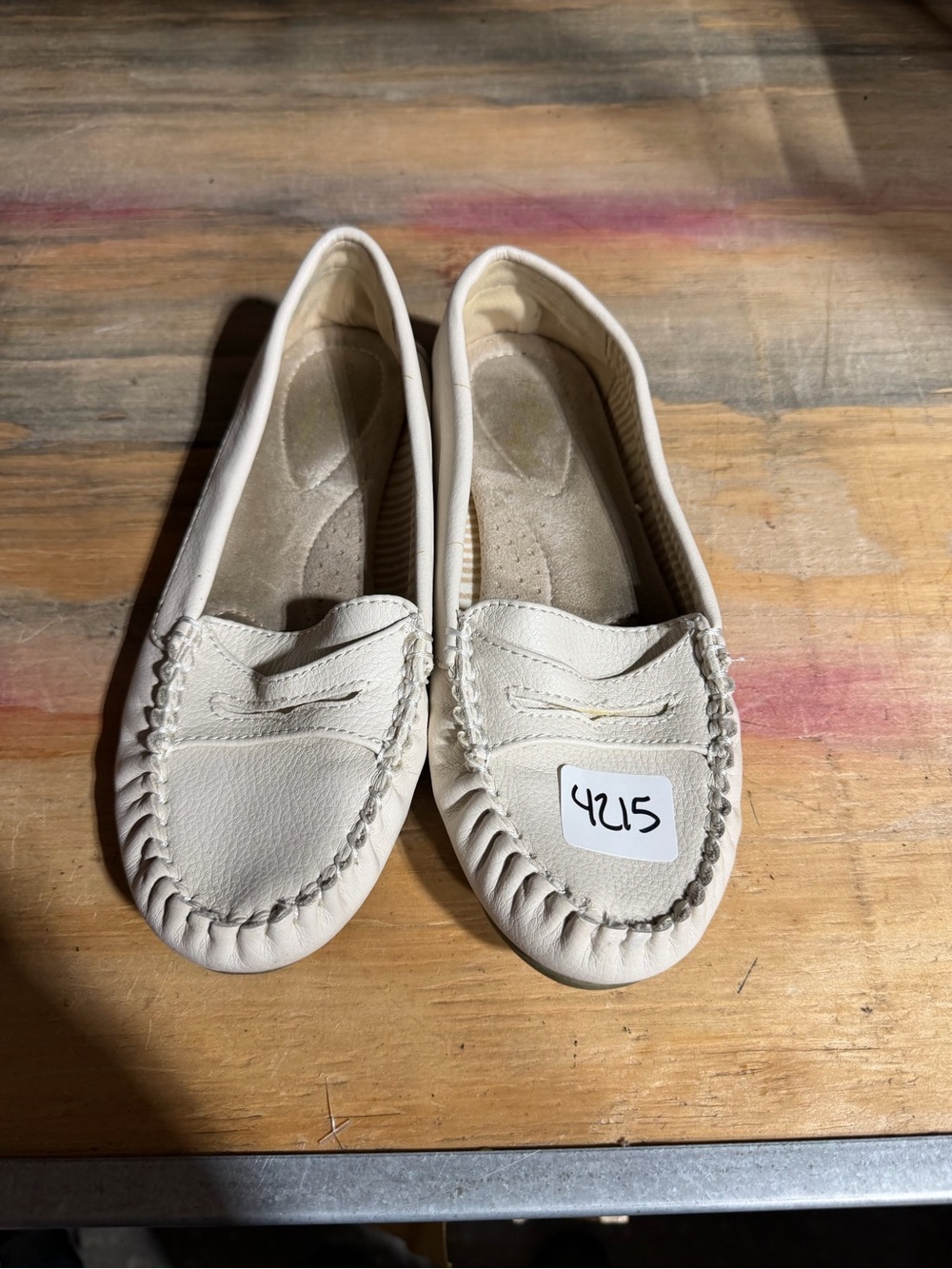 #4215-Dexflex comfort Cream Leather Penny Loafers